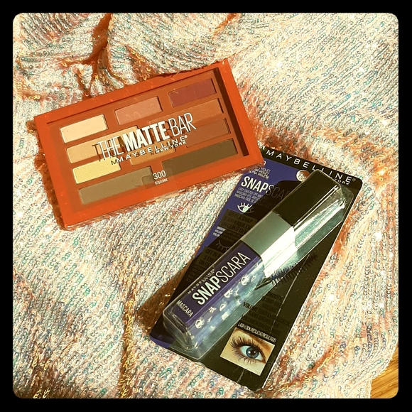 MAYBELLINE  Eyeshadow and Mascara Duo - Picture 1 of 5